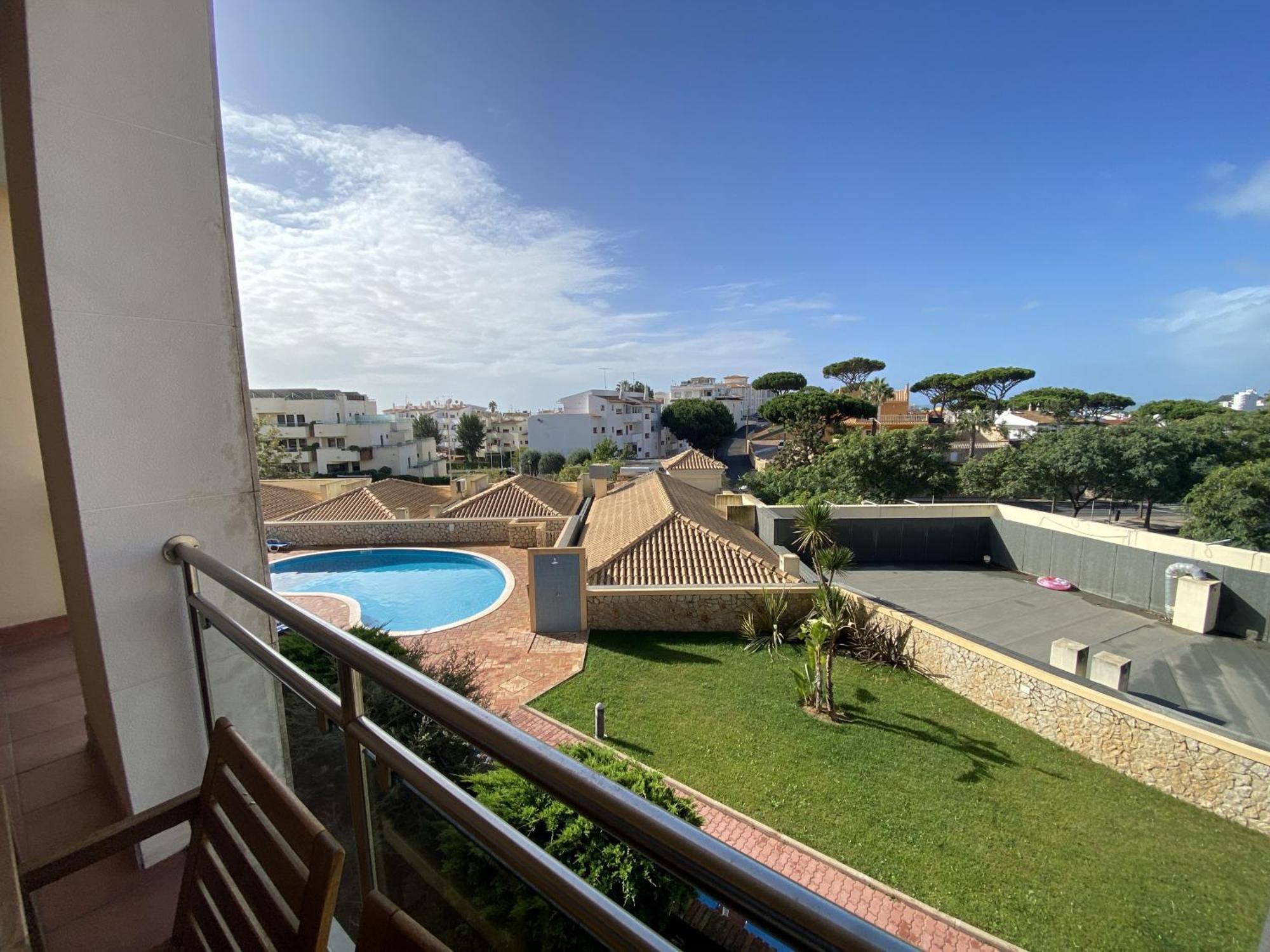 Albufeira Sunny Style With Pool By Homing Exterior foto