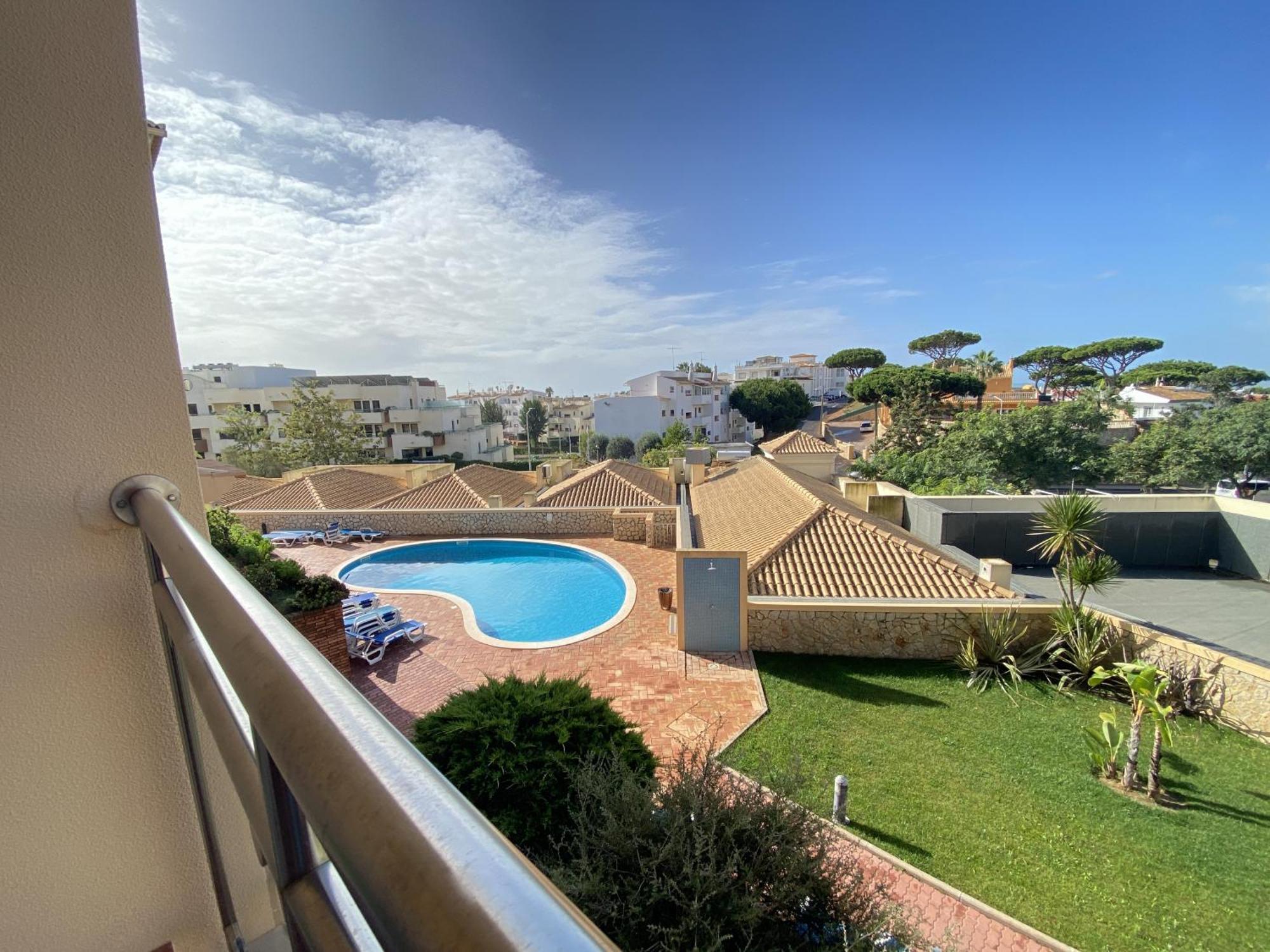 Albufeira Sunny Style With Pool By Homing Exterior foto